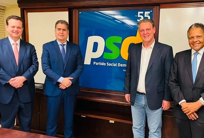 Emanuel oficializa saída do MDB e ingresso no&nbsp;PSD
