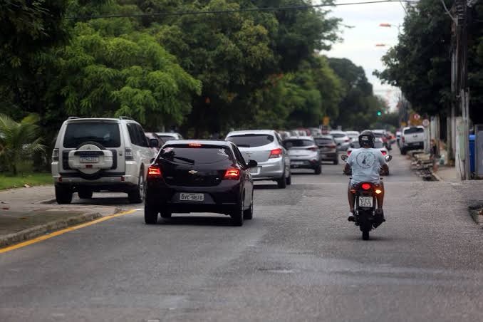 Veículos com placas final 8 têm prazo de licenciamento até 31 de&nbsp;agosto
