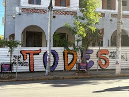 Abilio Brunini brinca sobre “todes” e reforça postura firme sobre linguagem&nbsp;neutra