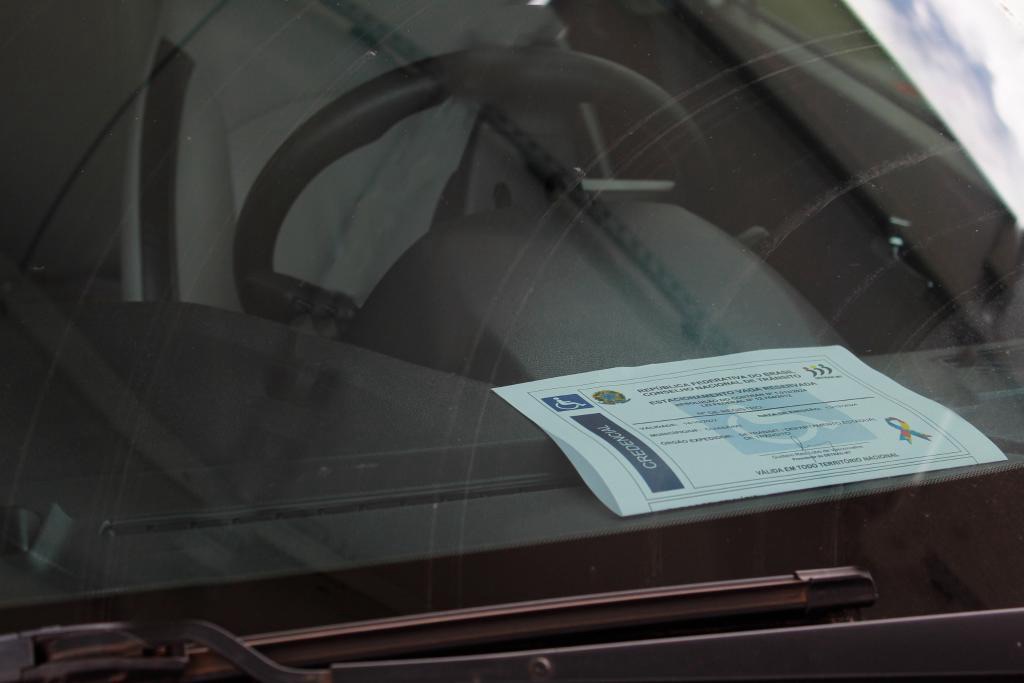 Mato Grosso simplifica isenção do IPVA para PCD e&nbsp;taxistas