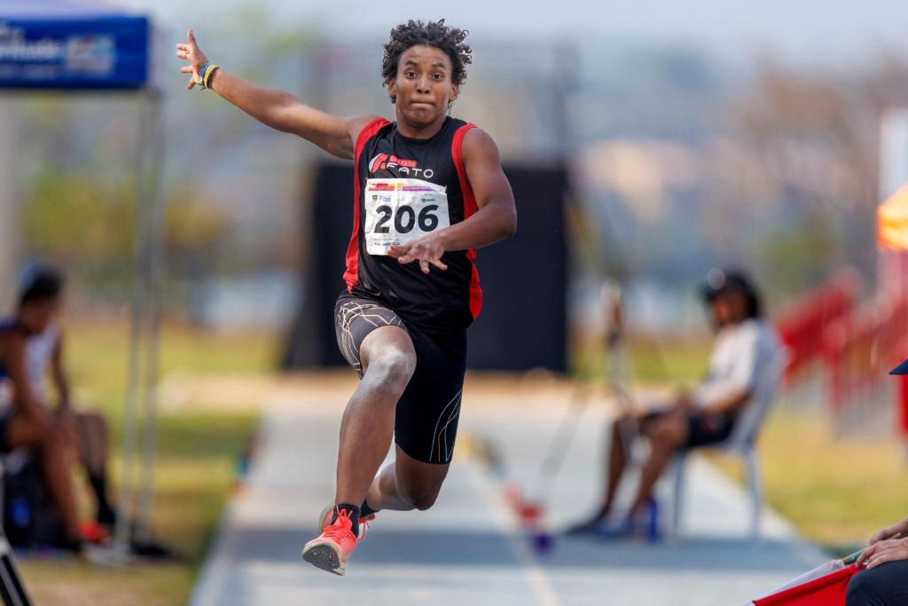 Davi Lima brilha no salto triplo e leva Mato Grosso ao top 10 nos Jogos da&nbsp;Juventude