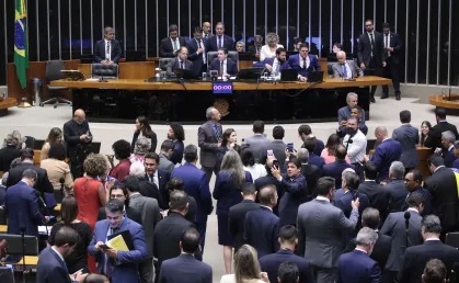 Câmara aprova urgência da anistia com 311&nbsp;votos&nbsp;