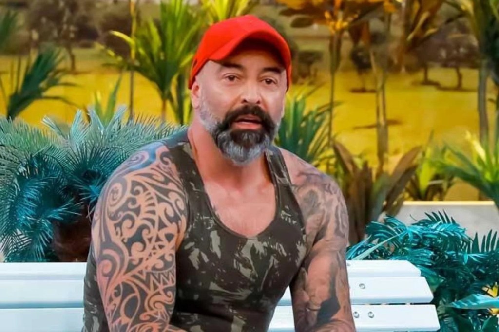 Humorista da “Praça é Nossa” é condenado a 18 anos por abuso sexual da&nbsp;filha