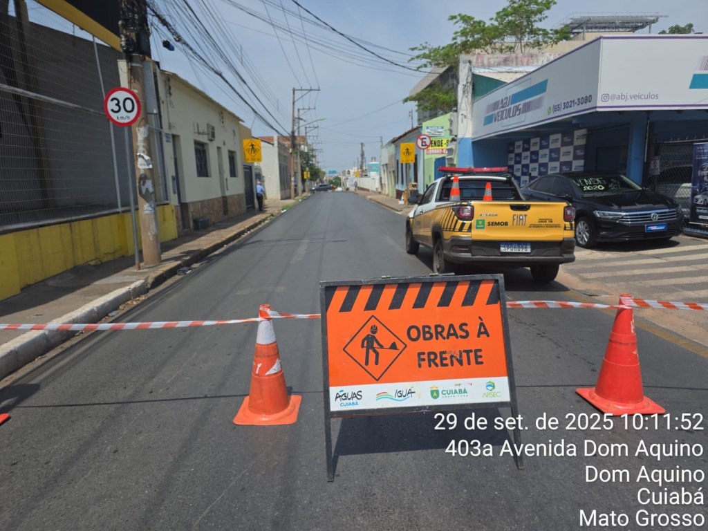 Emergência na rede de água paralisa trecho da Av. Dom Aquino nesta&nbsp;segunda