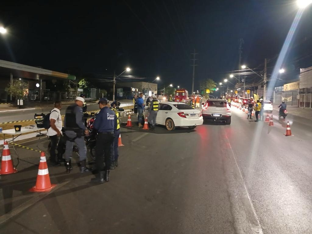 Operação Lei Seca em Cuiabá prende nove motoristas e registra 76&nbsp;infrações