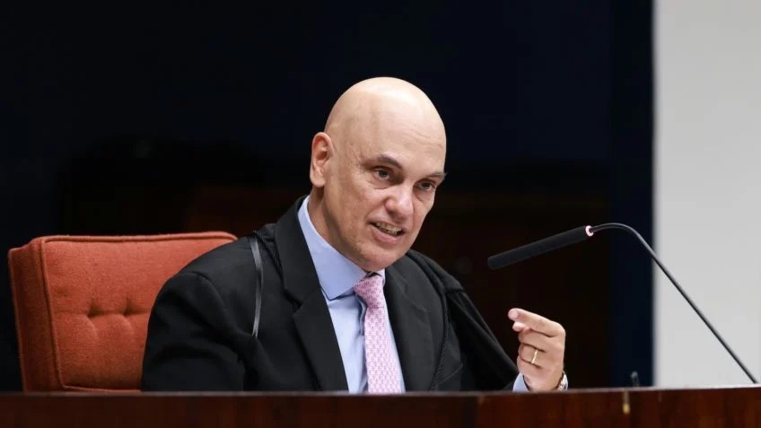 PGR vê erro em decisão de Moraes e pede liberdade provisória a réu do&nbsp;8/1