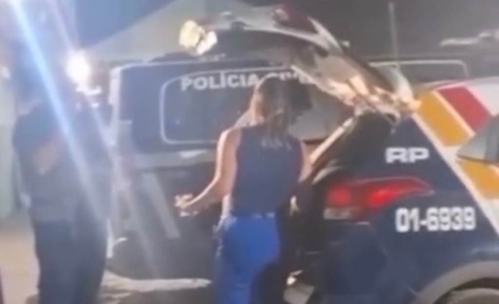 Professor é detido por assediar aluna de 15 anos em Cuiabá. Veja o&nbsp;vídeo