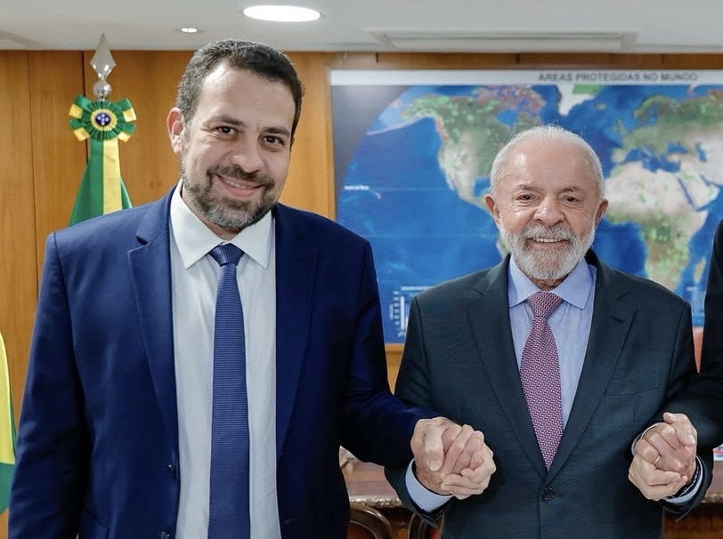 Esquerda no poder: Lula anuncia Guilherme Boulos como novo ministro da Secretaria-Geral da&nbsp;Presidência