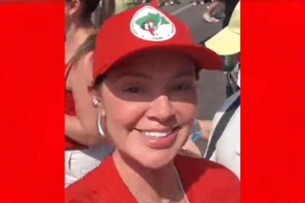 Influenciadora de esquerda “Esquerdogata” é presa por desacato e injúria racial. Veja o&nbsp;vídeo