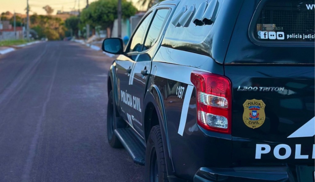 Polícia Civil prende homem condenado por tráfico de drogas e divulgação de material&nbsp;pornográfico