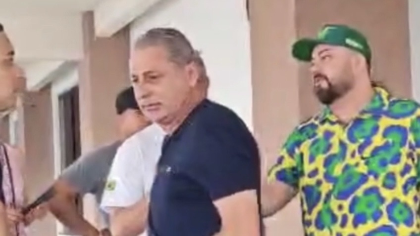 Prefeito de Sorriso é barrado em evento com Michelle Bolsonaro. Veja o&nbsp;vídeo
