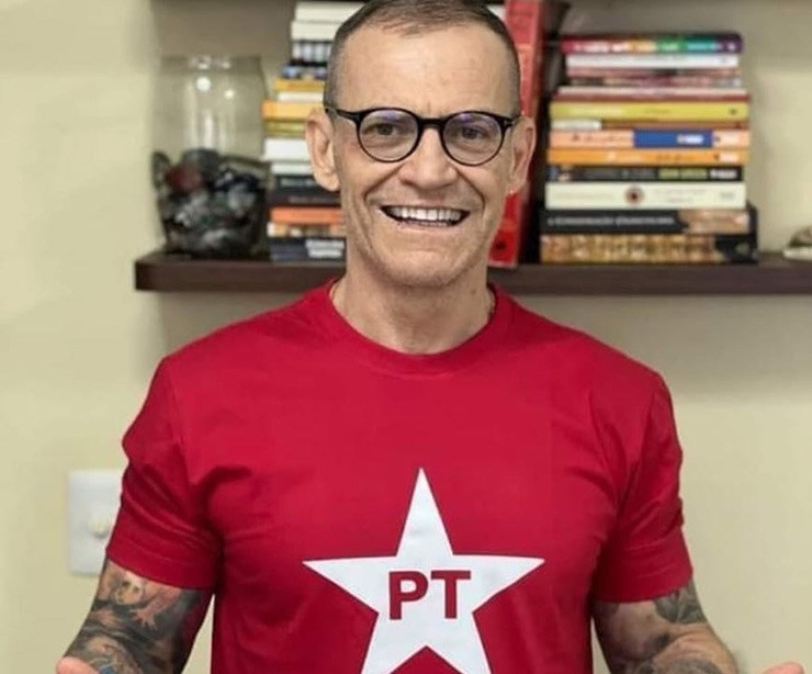 Senador do PT, é eleito presidente da CPI do Crime Organizado no&nbsp;Senado