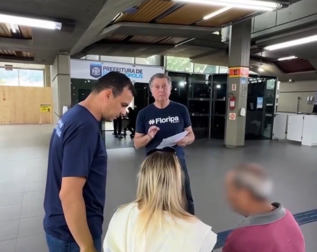 Prefeito de Florianópolis barra entrada de quem não tem casa ou trabalho na cidade. Veja o&nbsp;vídeo