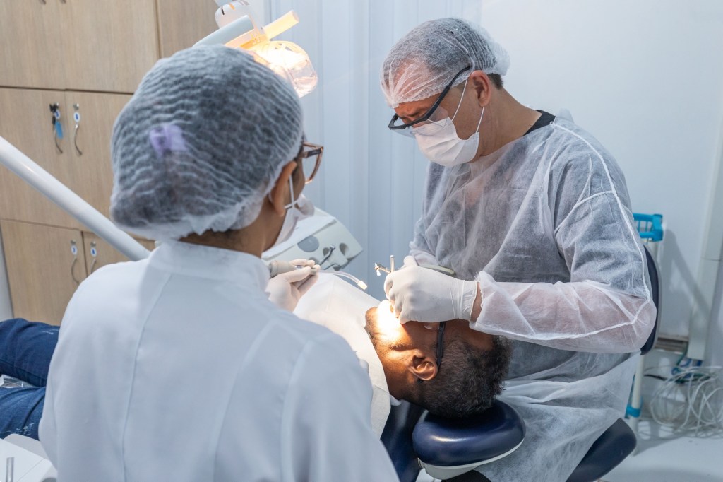 Saúde bucal em Cuiabá cresce e soma mais de 64 mil atendimentos&nbsp;mensais