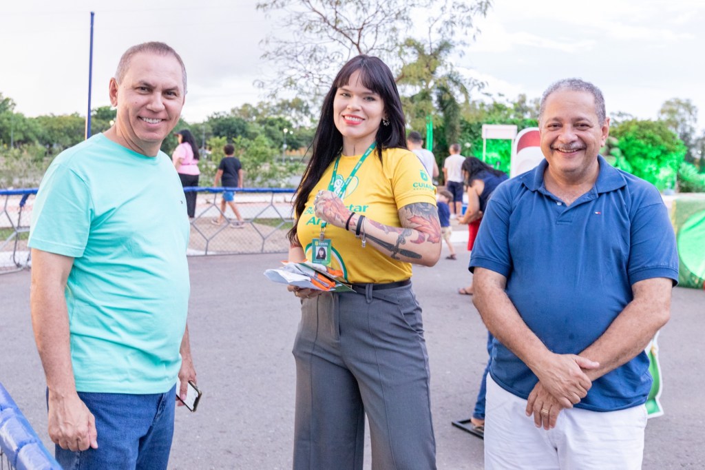 Dezembro Verde ganha força com feira de adoção no Parque Tia&nbsp;Nair