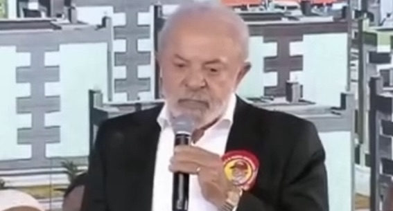 Lula ironiza Trump e diz que presidente dos EUA “quer governar o mundo pelo Twitter”. Veja o&nbsp;vídeo