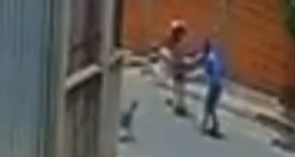 Idoso é morto a golpes de foice e pedrada na cabeça no Jardim Florianópolis, em Cuiabá. Veja o&nbsp;vídeo