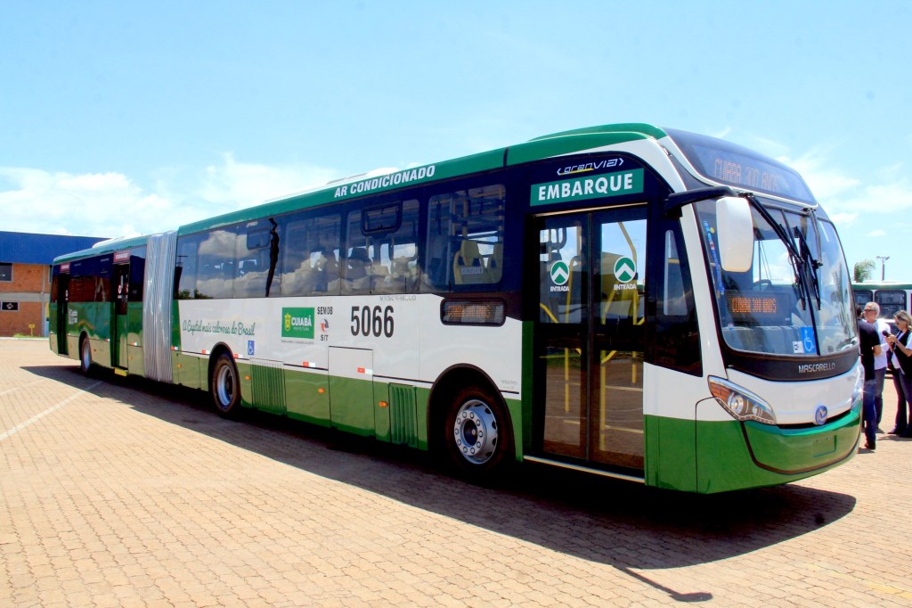 Capital ganha 41 ônibus modernos para melhorar transporte&nbsp;público