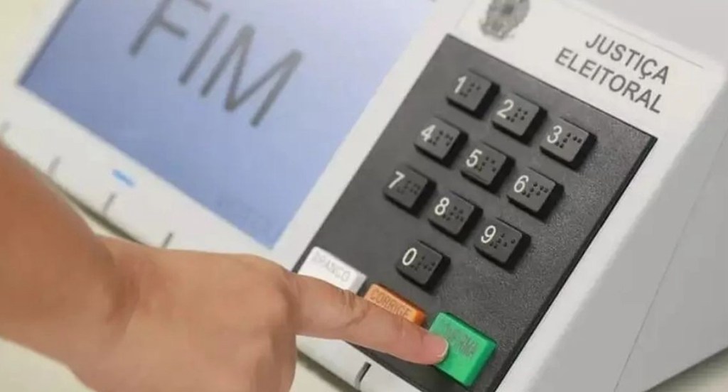 Eleições 2026: Uso irregular de IA pode gerar multa de até R$ 30&nbsp;mil