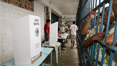 Câmara aprova fim do voto para presos em projeto que combate o crime&nbsp;organizado